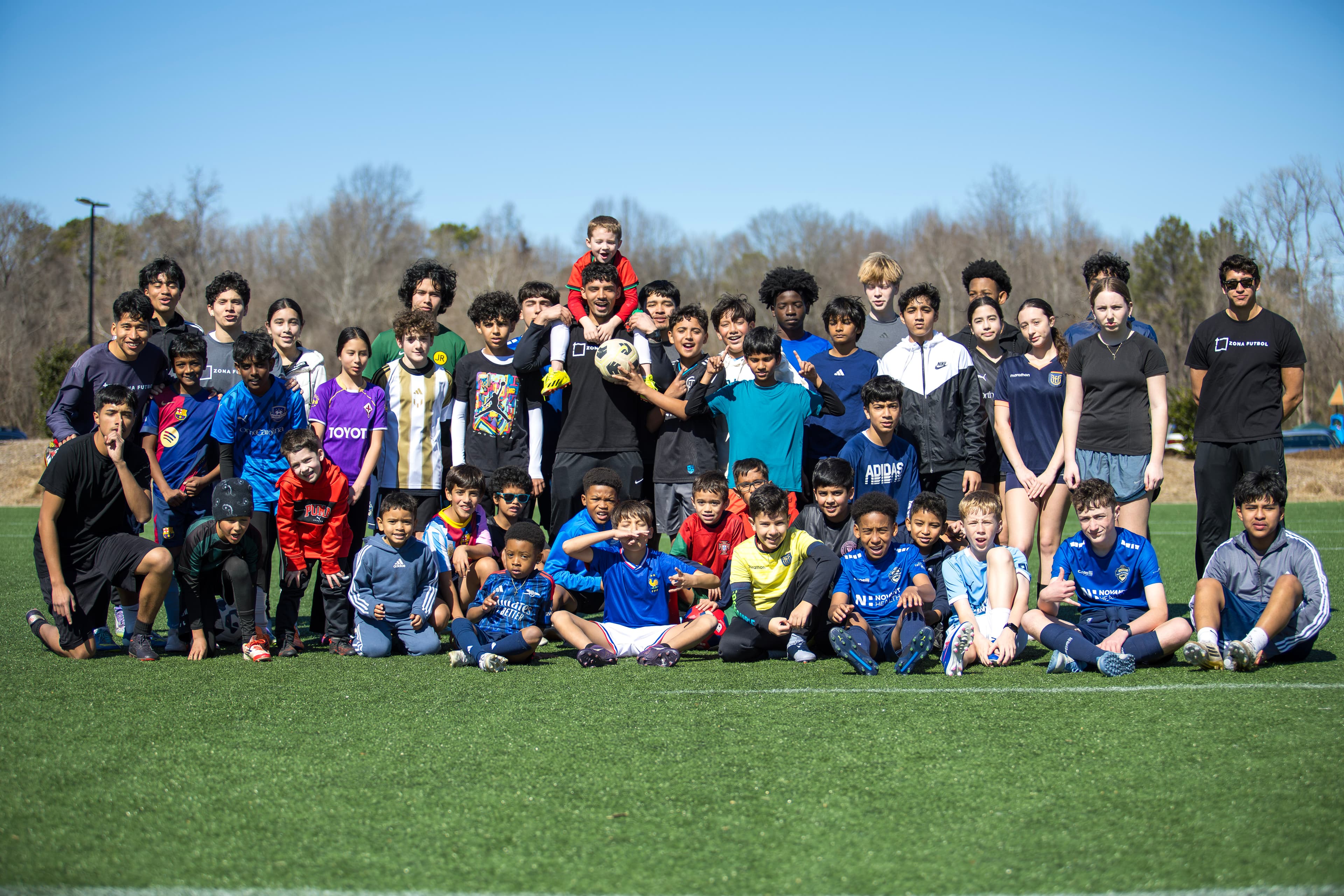 Zona Futbol booking banner